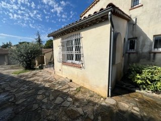 Exemple de fissure fine intérieure sur un mur